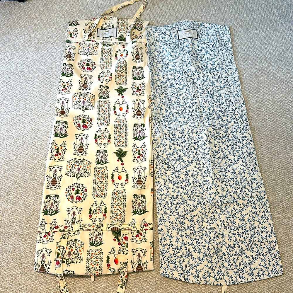 Agua by Agua Bendita | set of two garment bags